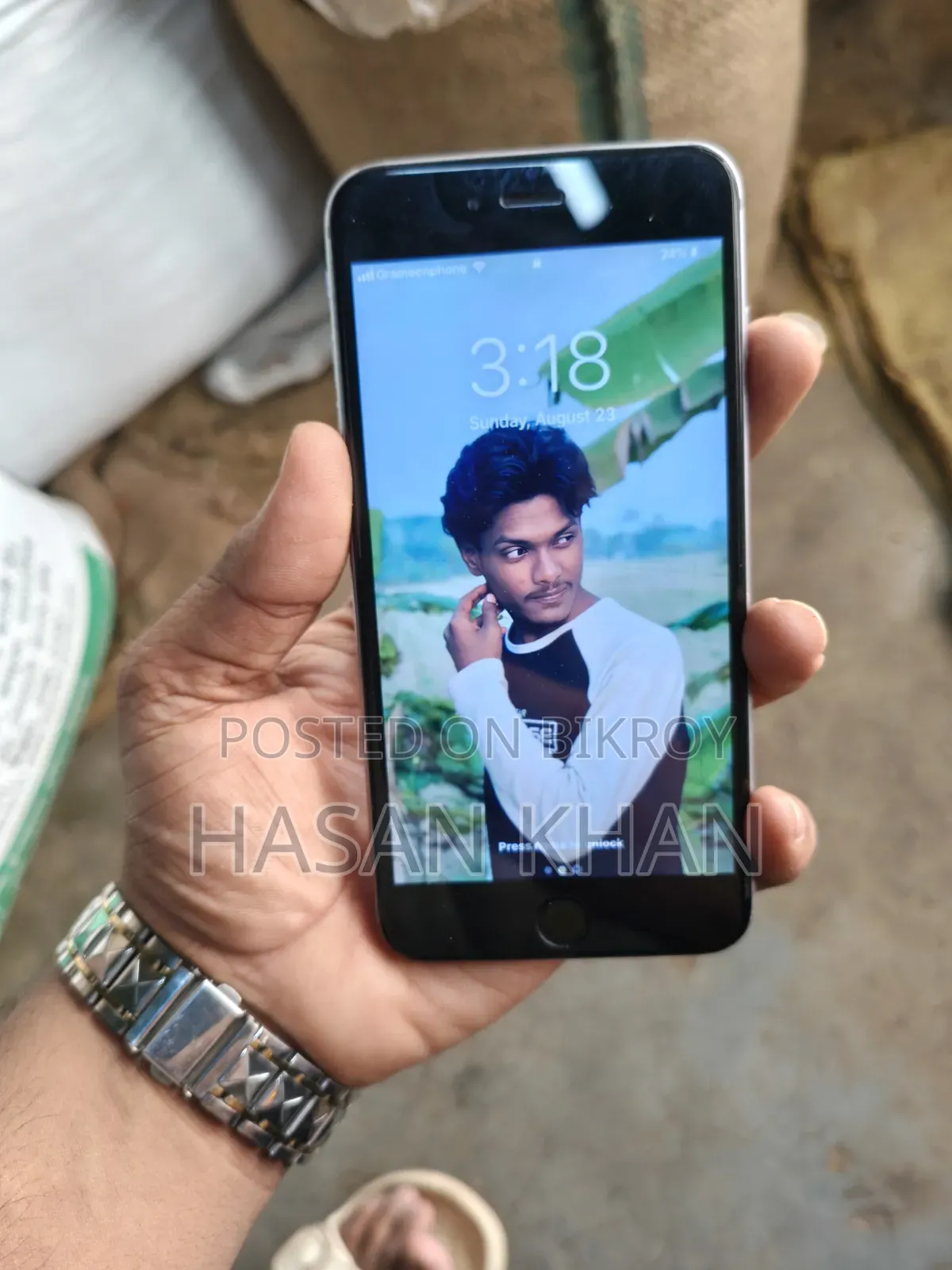 অ্যাপল আইফোন ৬ প্লাস ৬৪ জিবি সিলভার