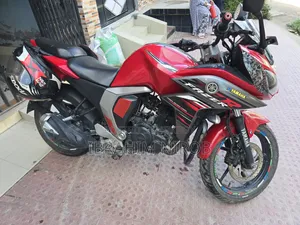 Yamaha Fazer V2 2018 Red