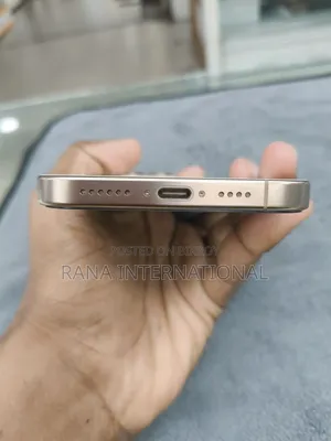 অ্যাপল আইফোন ১৬ প্রো ম্যাক্স ২৫৬ জিবি রোজ গোল্ড