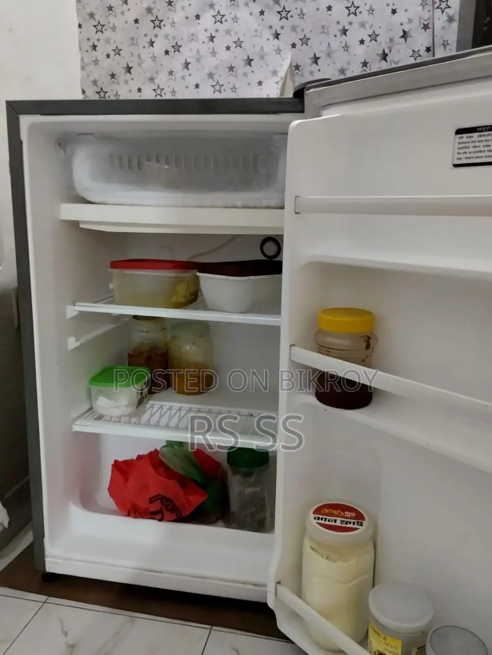Walton Mini Refrigerator 101 Liters