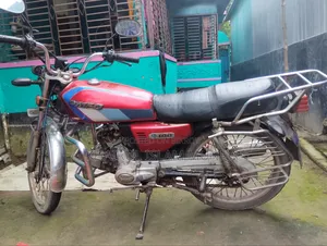 মোটরসাইকেল ২০১০ রেড