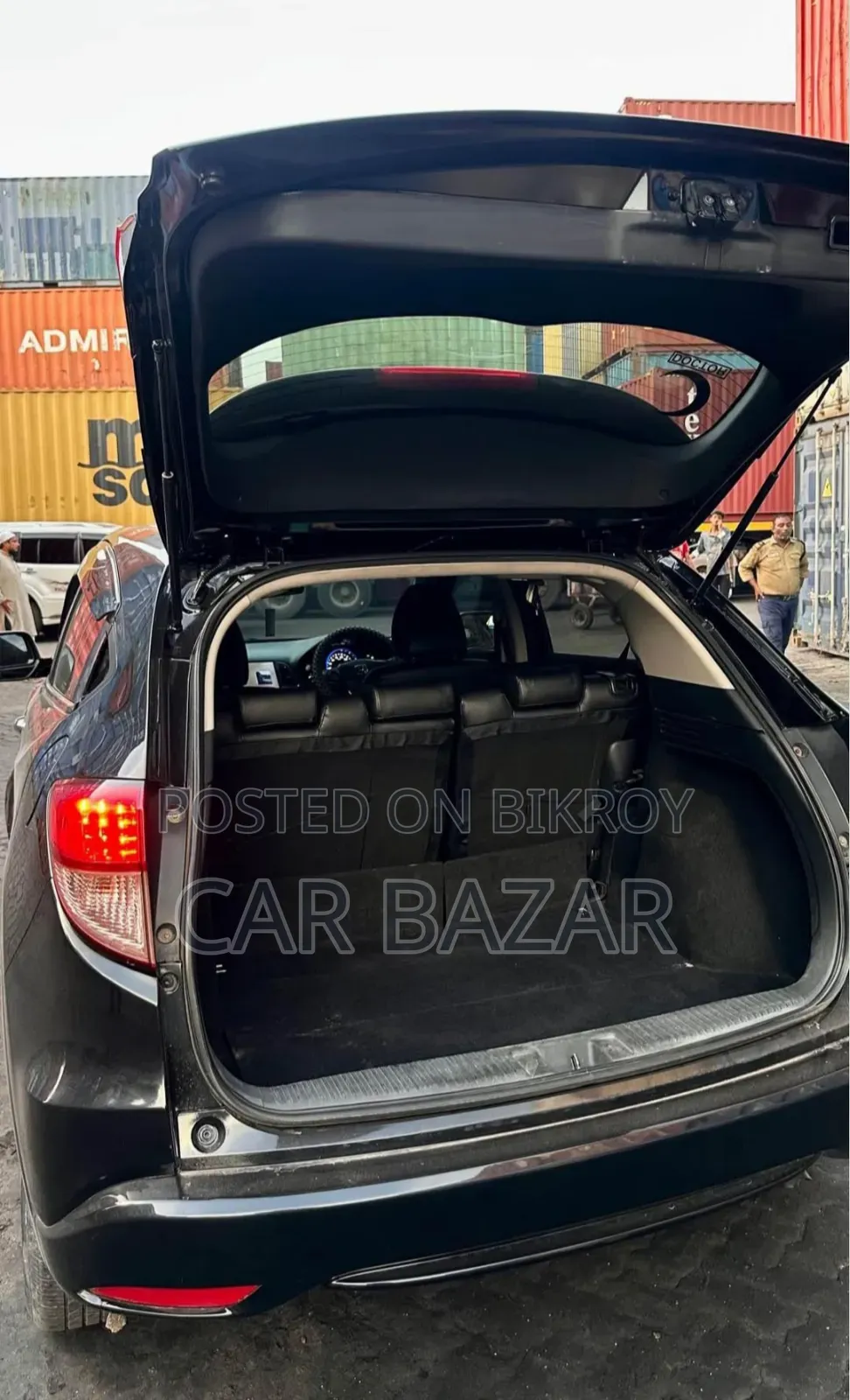 Honda Vezel 1.5 Two Wheel Drive 2014 Black