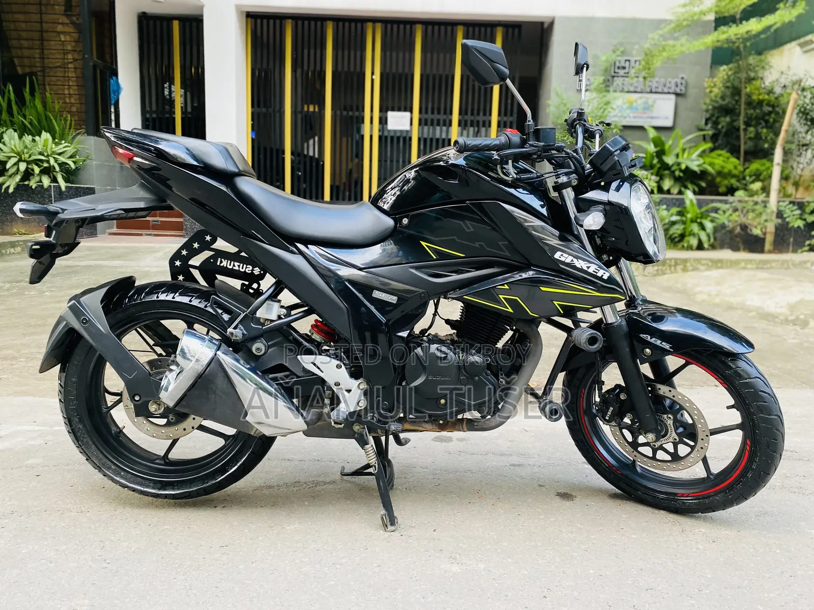 Suzuki Gixxer 2024 Black