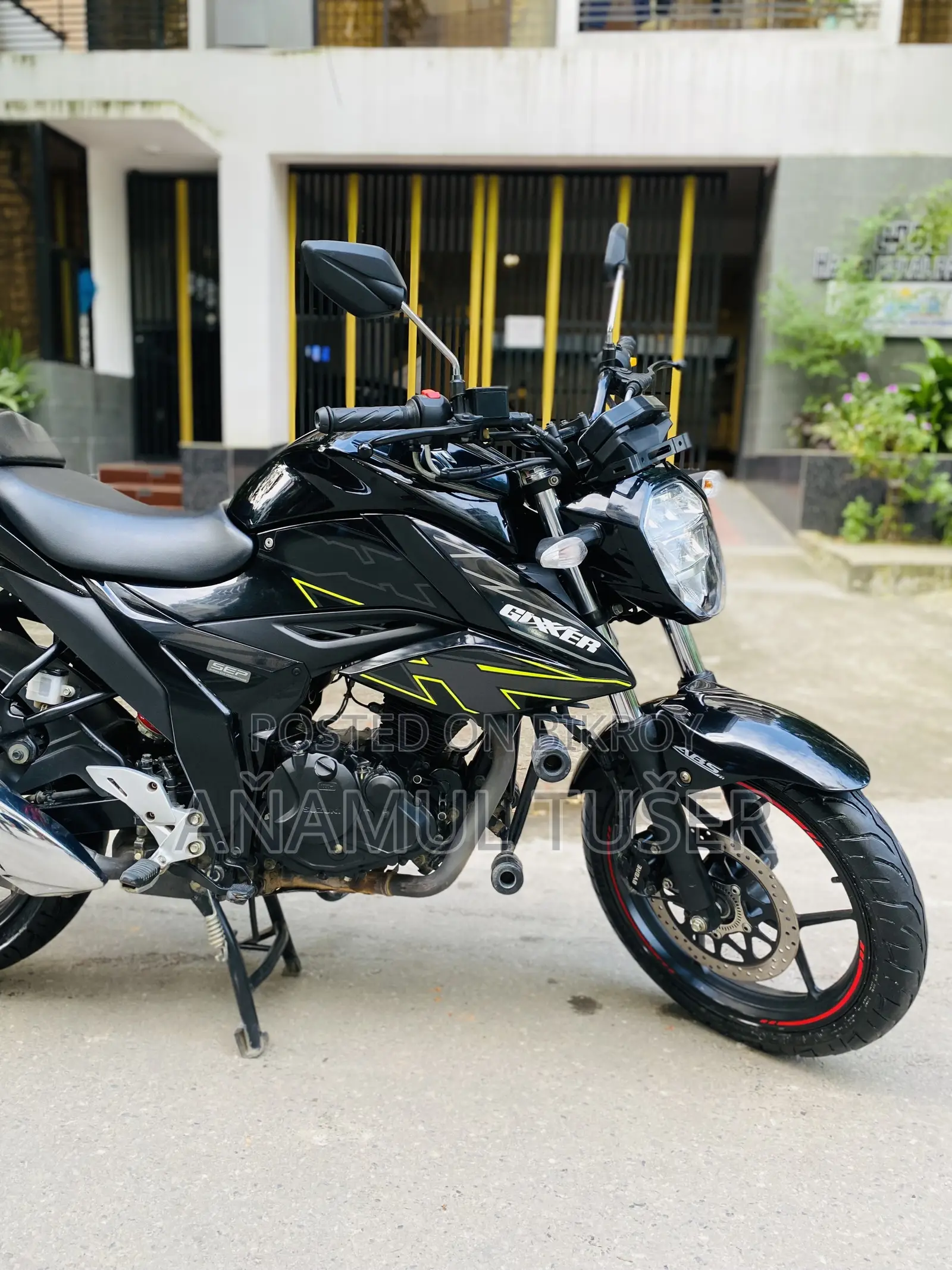 Suzuki Gixxer 2024 Black