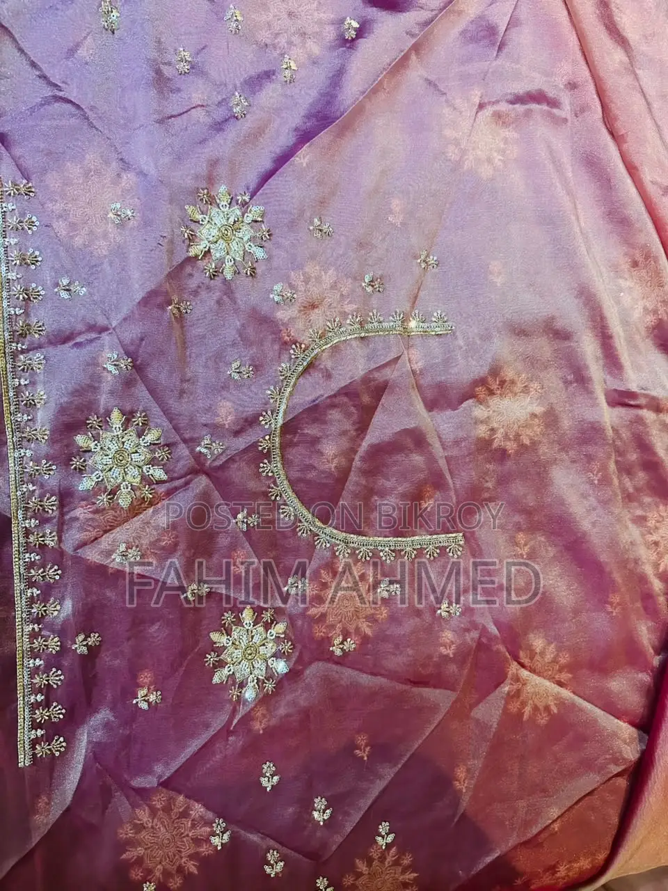 গর্জিয়াস অর্গানজা পার্টি শাড়ি উইথ ব্লাউজ পিস