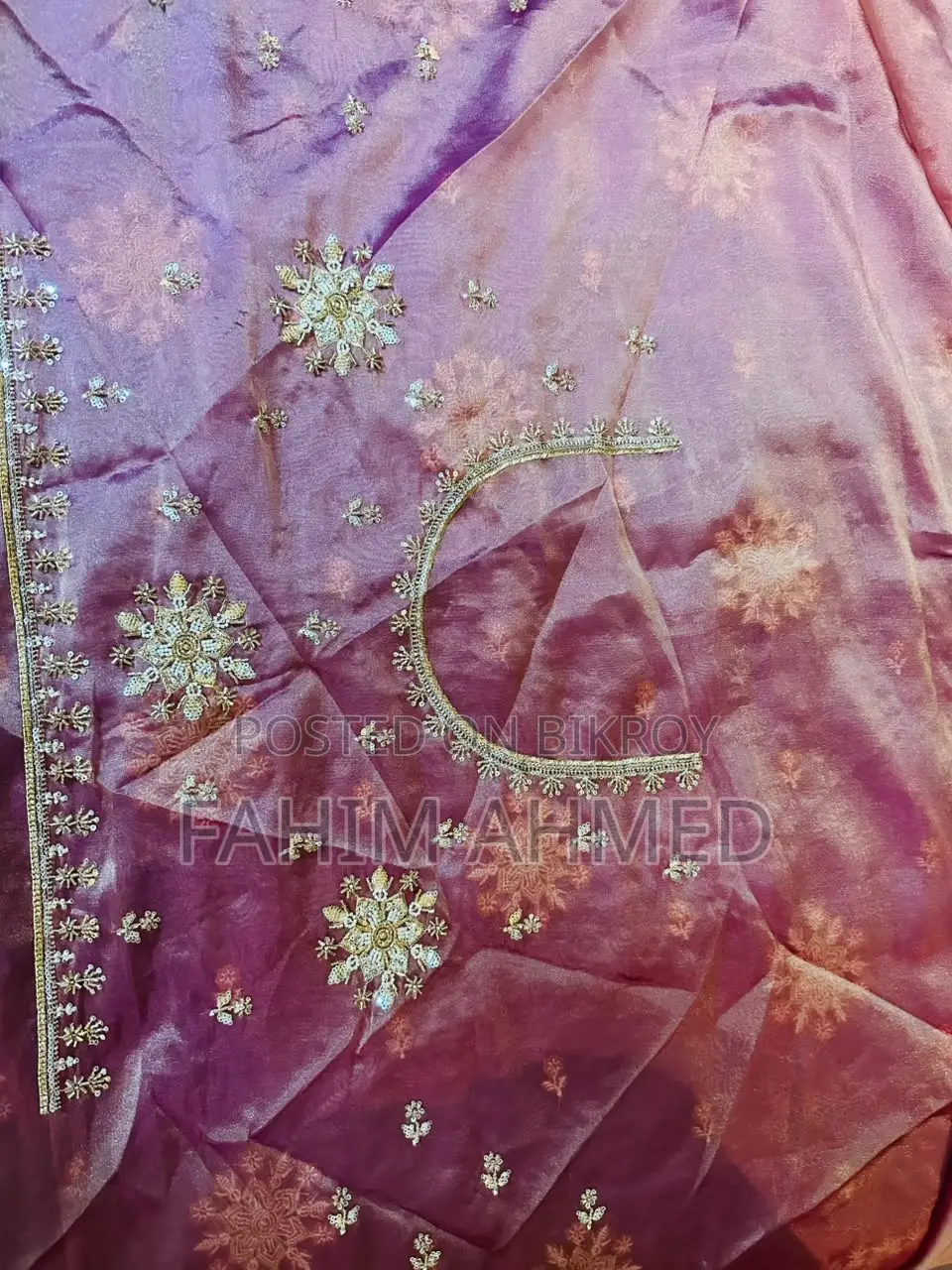 গর্জিয়াস অর্গানজা পার্টি শাড়ি উইথ ব্লাউজ পিস