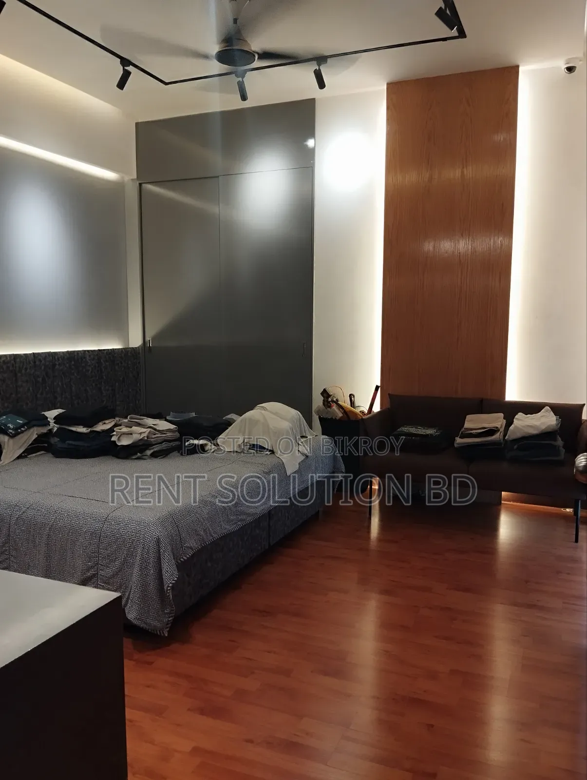 4bdrm Apartment in Gulshan for Rent