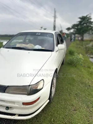 টয়োটা করোল্লা ১৯৯৭ পার্ল