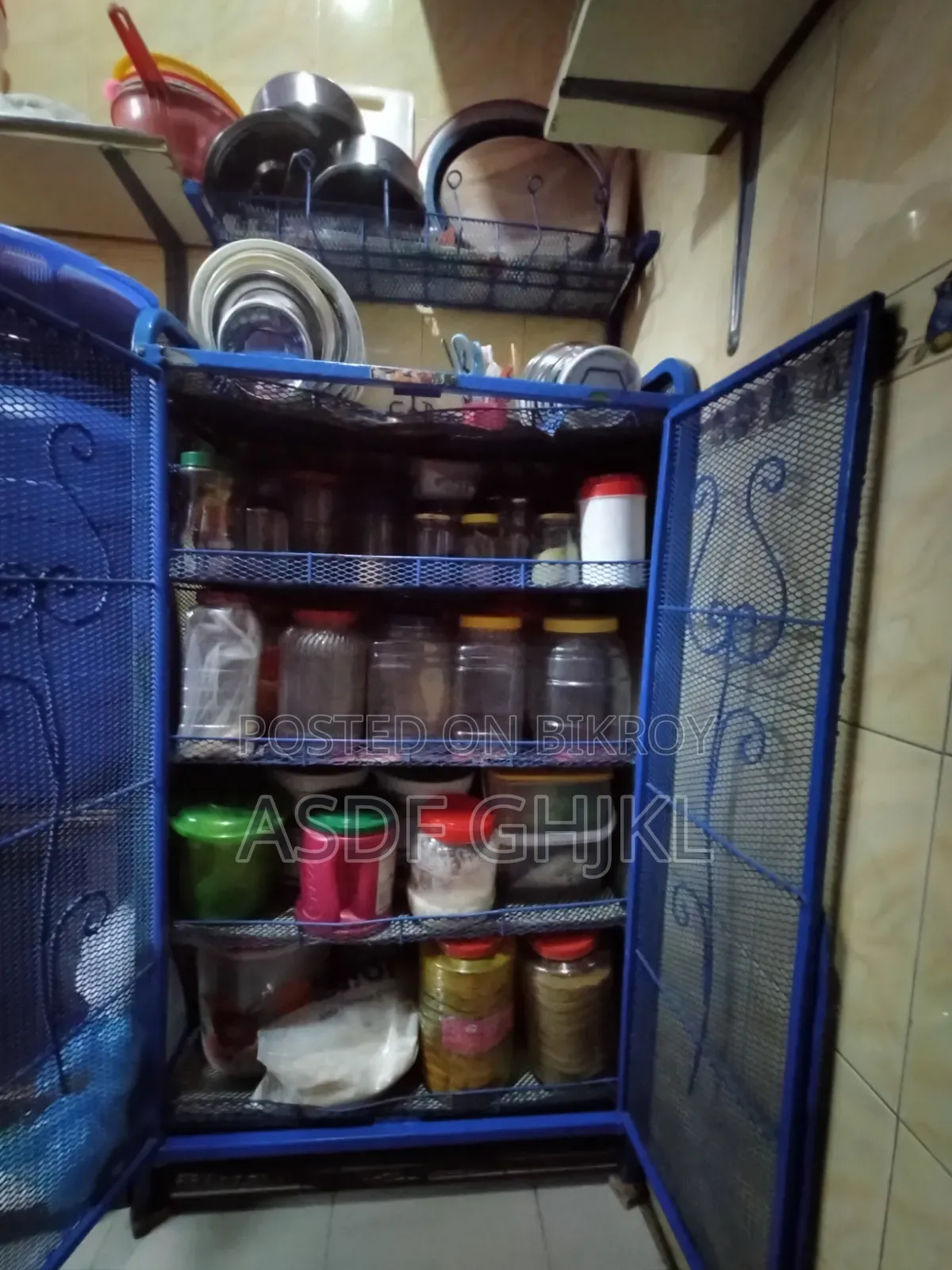 Kitchen Shelf (2nd Hand)