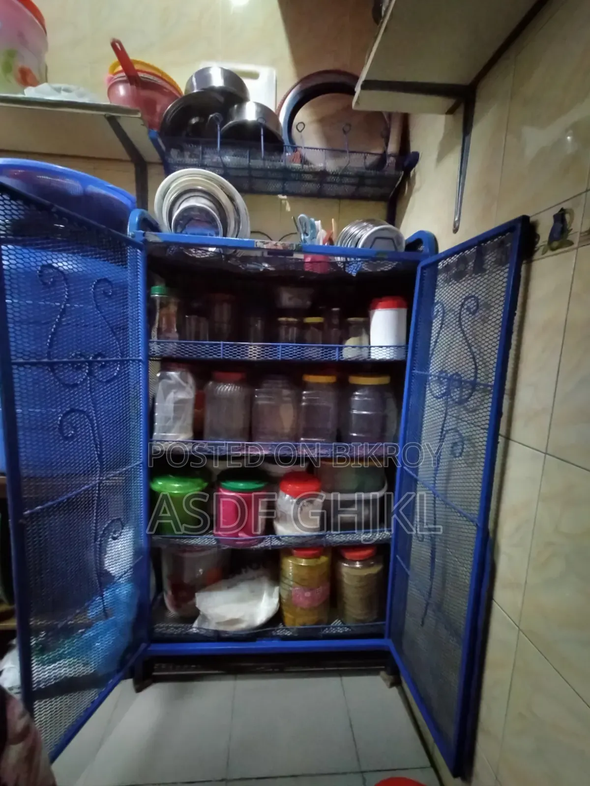 Kitchen Shelf (2nd Hand)