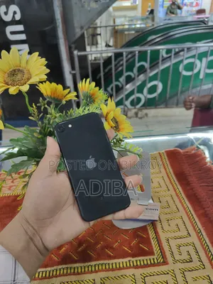 অ্যাপল আইফোন এসই (২০২০) ৬৪ জিবি ব্ল্যাক