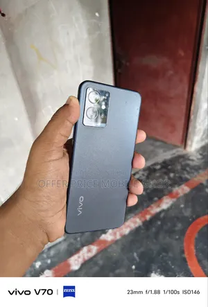 Vivo Y75 128 GB White
