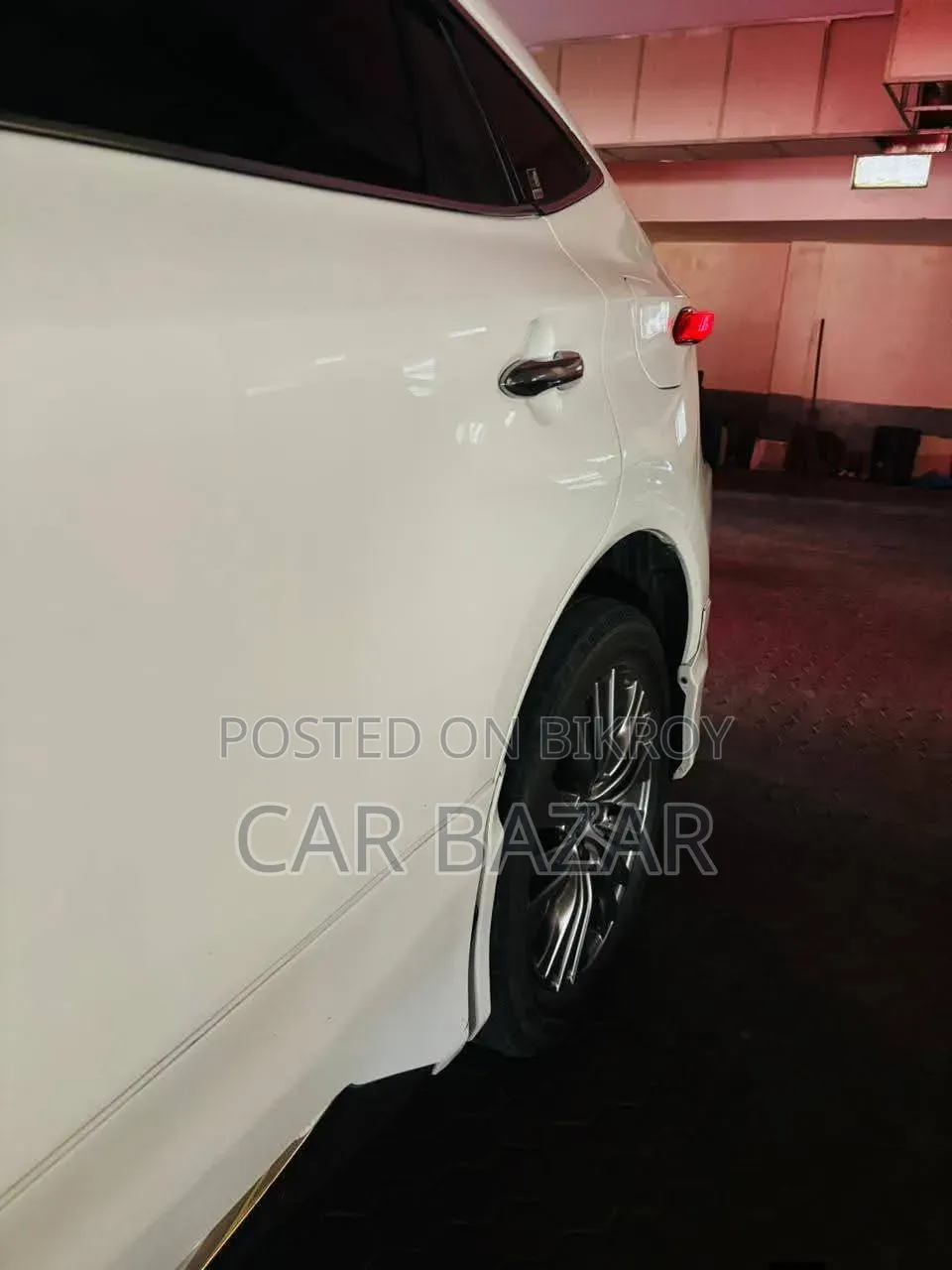 Toyota Harrier 2.0 2020 Pearl