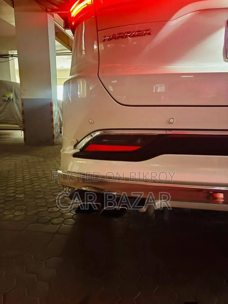 Toyota Harrier 2.0 2020 Pearl