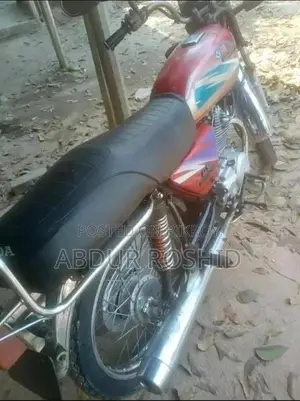 Bajaj 1999 Red