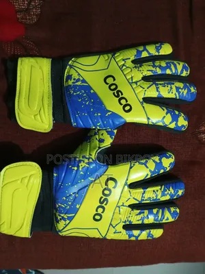 Brand New Goalkeeper Gloves Sell