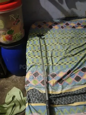 মোবাইল ট্রিপড স্ট্যান্ড