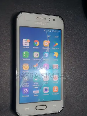 Samsung Galaxy J1 8 GB White