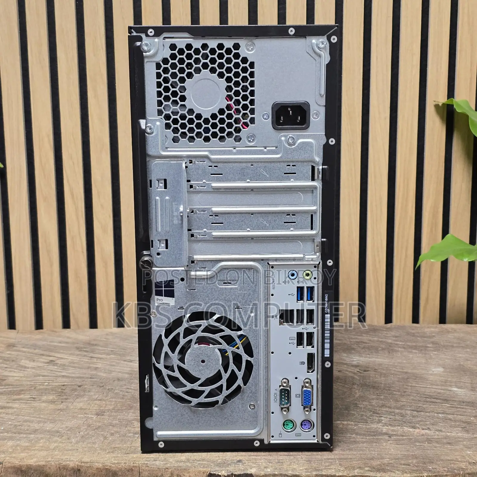 Desktop Computer HP 4GB Intel Core i5 SSD 128GB