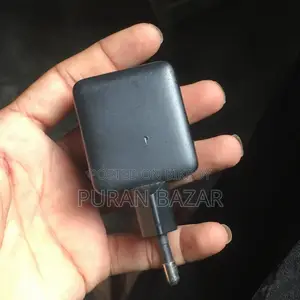 Oraimo 18w Fast Charger
