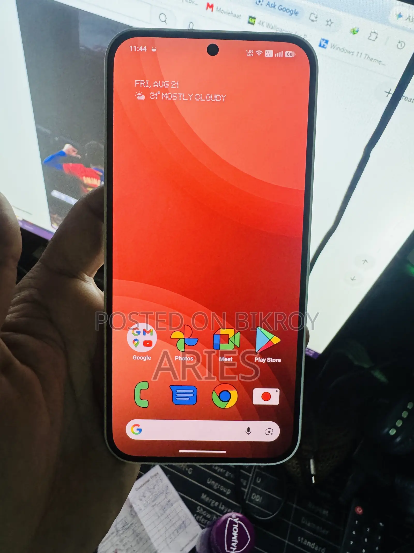নতুন নাথিং ফোন ২এ ১২৮ জিবি হোয়াইট