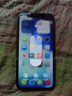 অ্যাপল আইফোন ১১ ১২৮ জিবি ব্ল্যাক