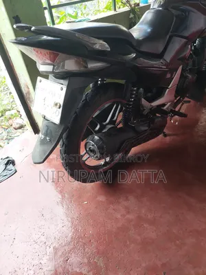 হোন্ডা সিবিএক্স ২০১৫ ব্ল্যাক