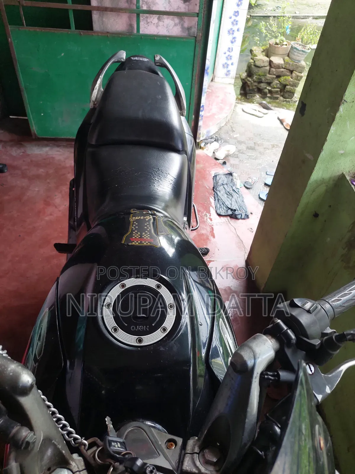 হোন্ডা সিবিএক্স ২০১৫ ব্ল্যাক