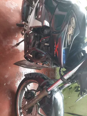 হোন্ডা সিবিএক্স ২০১৫ ব্ল্যাক