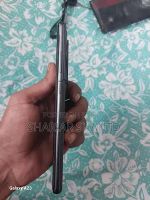 মোবাইল ফোন ২৫৬ জিবি ব্ল্যাক