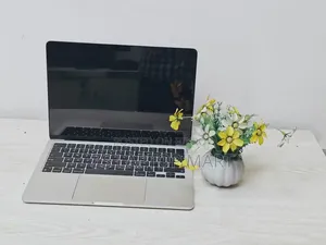New Laptop Apple MacBook Air 2023 M2 8GB Apple M2 SSD 256GB