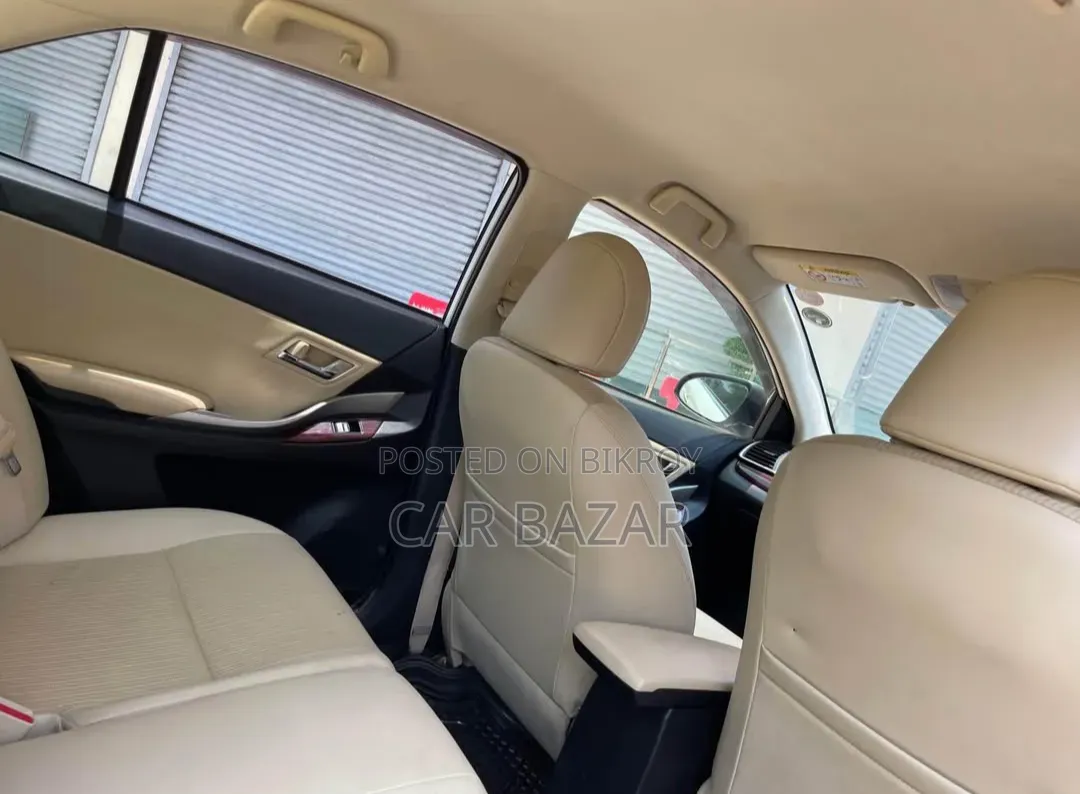Toyota Premio 1.5 Front-Wheel Drive 2019 Pearl