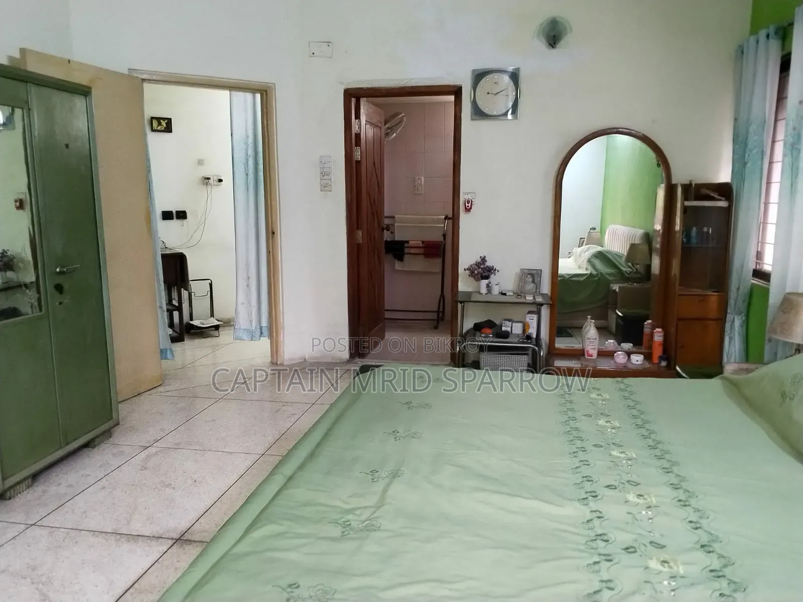 ধানমন্ডিতে ৩ বেডরুমের অ্যাপার্টমেন্ট বিক্রয়ের জন্য