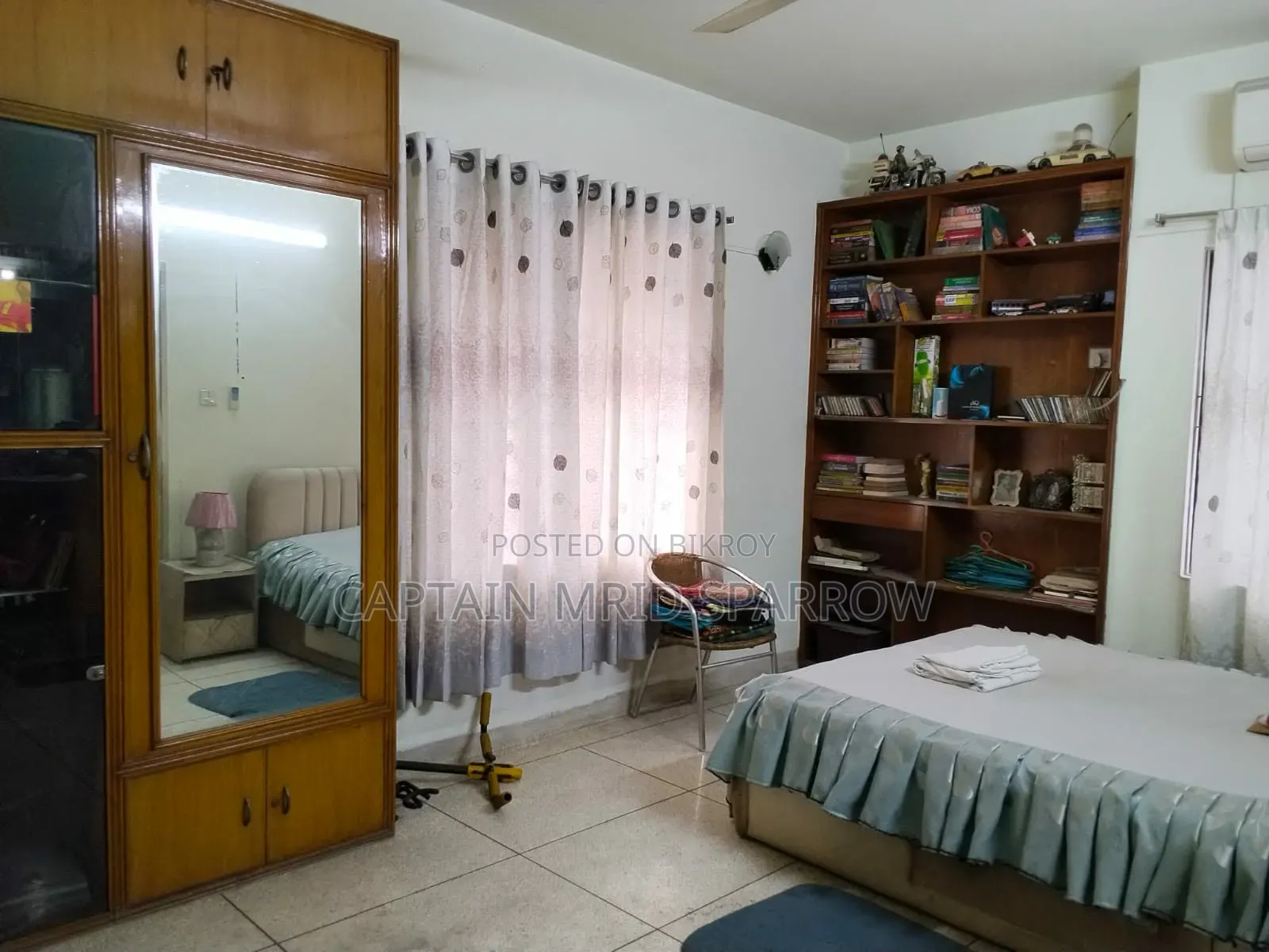 ধানমন্ডিতে ৩ বেডরুমের অ্যাপার্টমেন্ট বিক্রয়ের জন্য