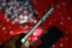 আইটেল সিটি ১০০ ১২৮ জিবি সিলভার
