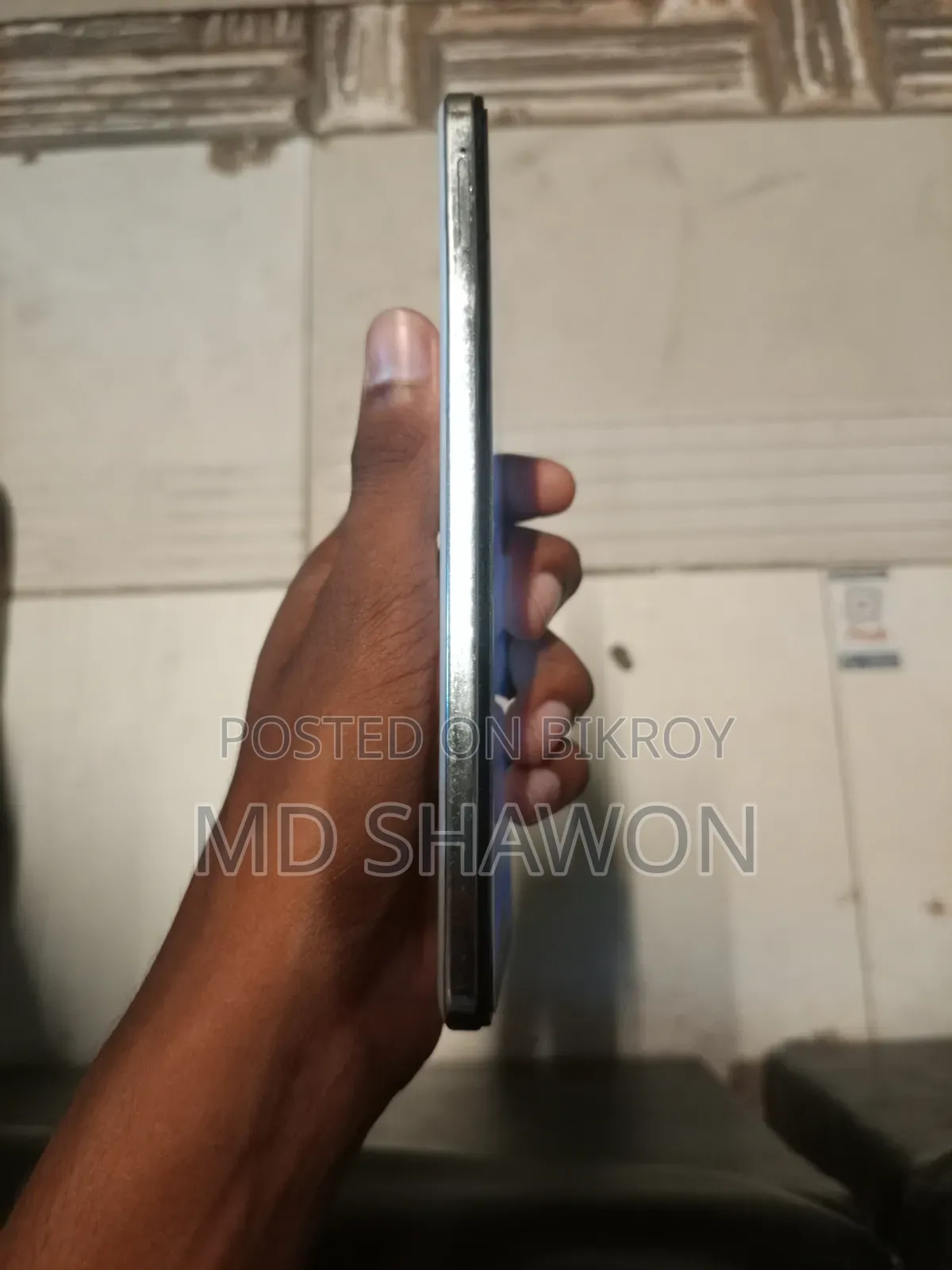 ভিভো ওয়াই২৯ ১২৮ জিবি সাদা