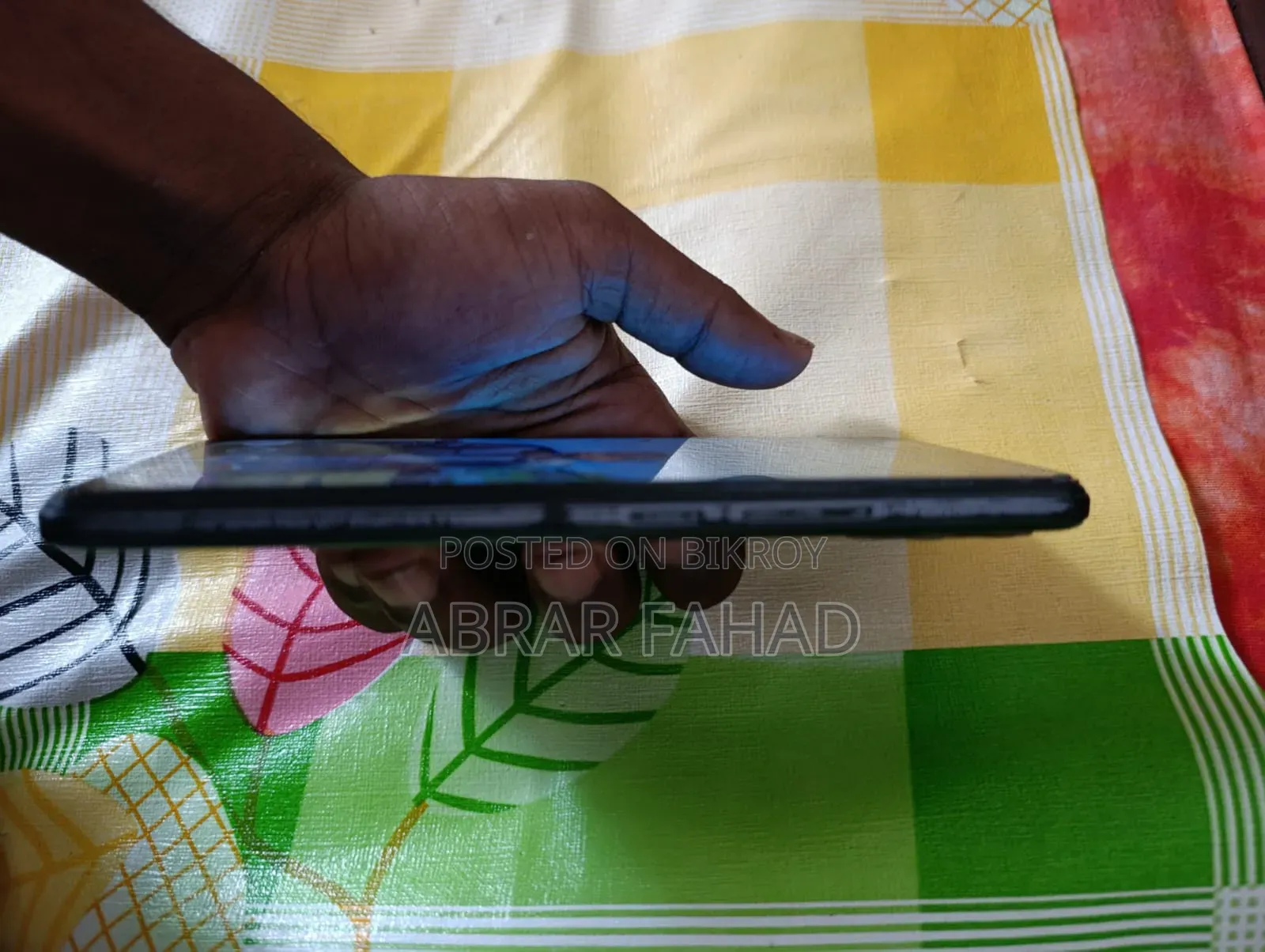 রিয়েলমি ৮ প্রো ১২৮ জিবি কালো