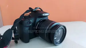 ক্যানন ইওএস ১২০০ডি ডিএসএলআর ক্যামেরা – চমৎকার অবস্থা