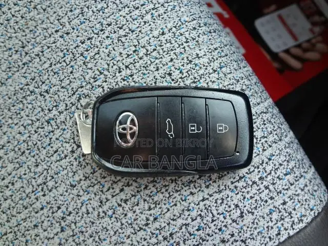 Toyota Yaris Cross 2021 Black