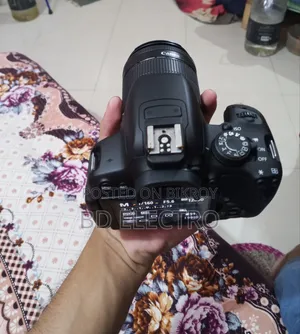 Canon Eos 700d DSLR Camera