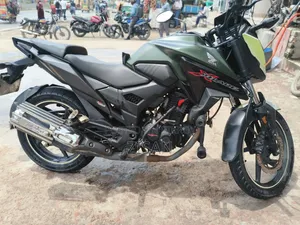 Honda X-Blade 160 2019 Green