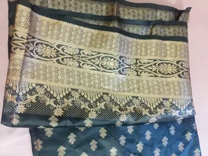 Three beautiful sarees will be sold together, three pieces of sarees will be sold in an offer