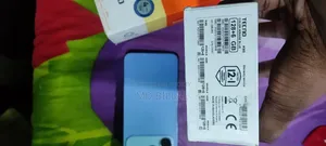 Tecno Spark 40 128 GB Blue