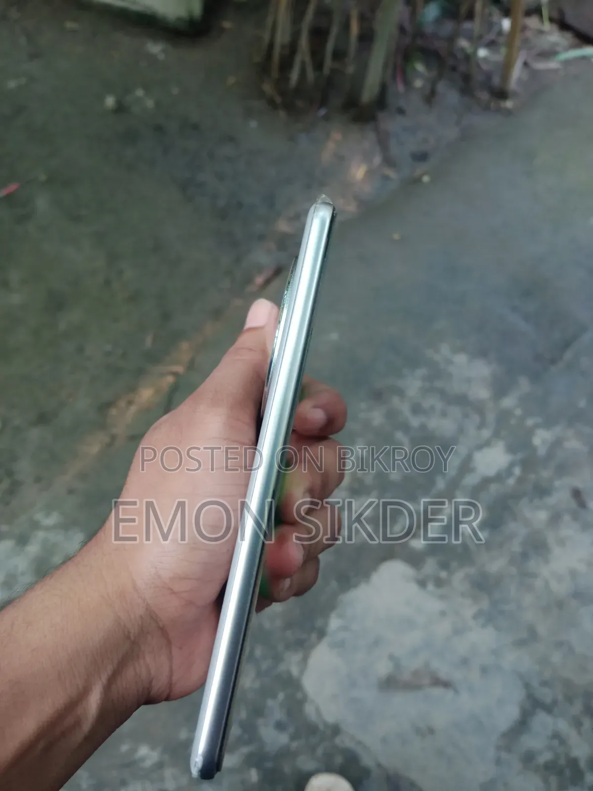 ভিভো টি৪ ১২৮ জিবি