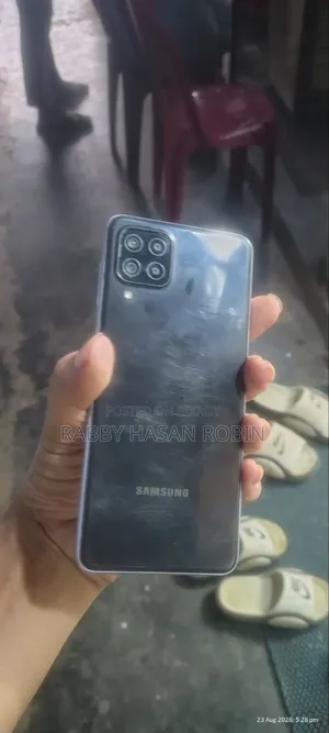স্যামসাং গ্যালাক্সি এ২২ ১২৮ জিবি কালো
