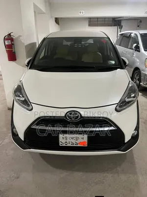 Toyota Sienta 1.5 Front Wheel Drive 2015 Pearl