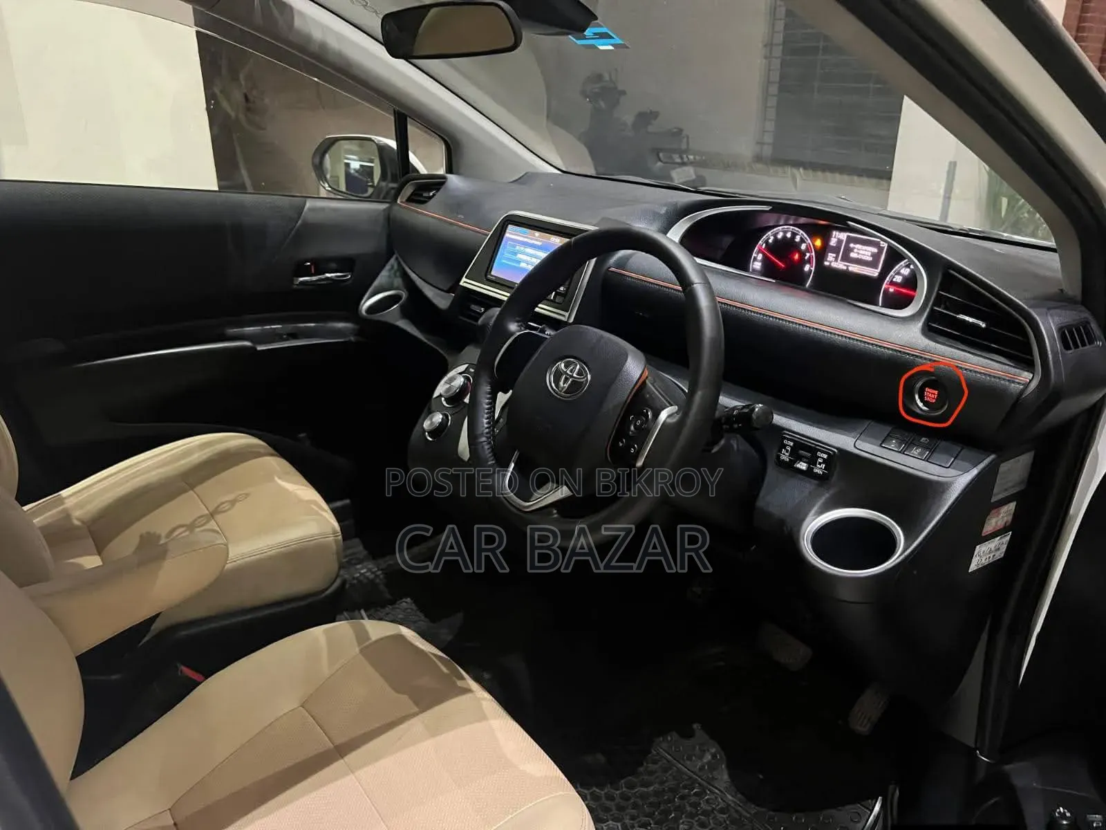Toyota Sienta 1.5 Front Wheel Drive 2015 Pearl