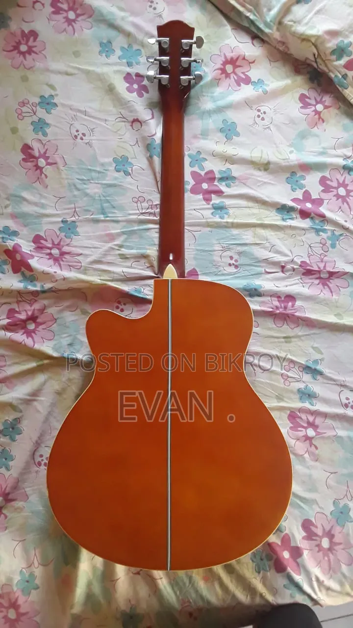 TGM Acoustic Guitar