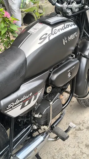 হিরো স্প্লেন্ডার আইস্মার্ট ২০২৪ গ্রে