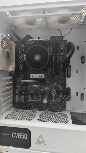 Desktop Computer MSI model 16GB AMD Ryzen 5 SSD 512GB